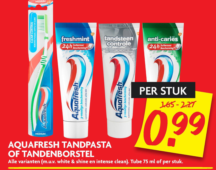 Aquafresh   tandpasta, tandenborstel folder aanbieding bij  Dekamarkt - details