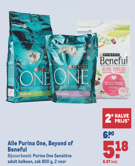 One   hondenvoer, kattenvoer folder aanbieding bij  Makro - details