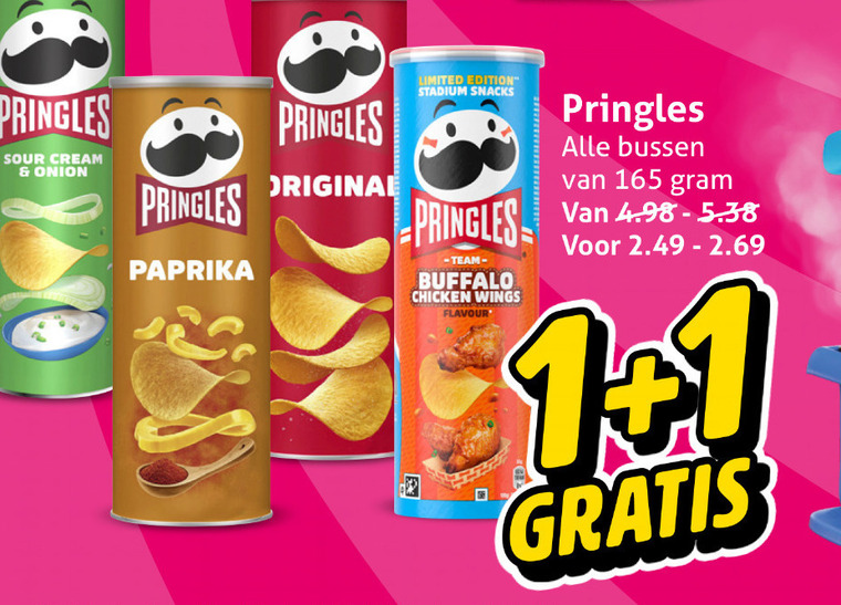 Pringles   chips folder aanbieding bij  Hoogvliet - details