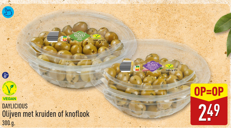 verse olijven 300 label olives marinated herbs ge kruiden knoflook with garlic and folder aanbieding bij Aldi