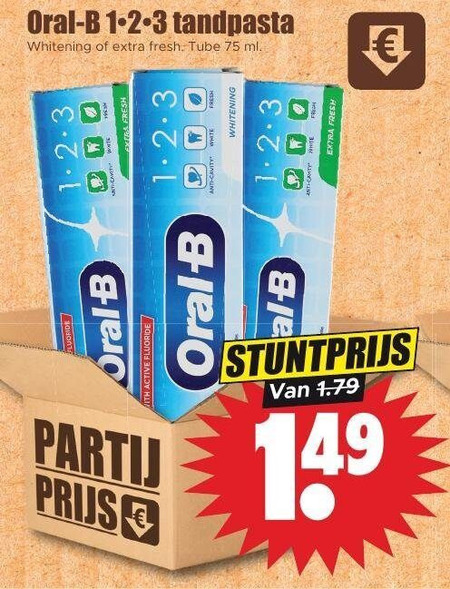 Oral-B   tandpasta folder aanbieding bij  Dirk - details
