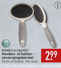 klik op dit plaatje voor een vergroting en voor vergelijkbare aanbiedingen gerelateerd aan ` romeo cachet honden katten verzorgingsborstel zacht dubbel stuk ` romeo cachet honden katten verzorgingsborstel zacht dubbel stuk