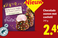 klik op dit plaatje voor een vergroting en voor vergelijkbare aanbiedingen gerelateerd aan ` koeken 16 240 party cocoa softies with colorful confetti decor raspberry flavour nature chocolade zoenen people ` koeken 16 240 party cocoa softies with colorful confetti decor raspberry flavour nature chocolade zoenen people