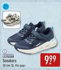 klik op dit plaatje voor een vergroting en voor vergelijkbare aanbiedingen gerelateerd aan ` 3 30 lily sneakers paar ` 3 30 lily sneakers paar