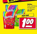 klik op dit plaatje voor een vergroting en voor vergelijkbare aanbiedingen gerelateerd aan ` snoep 100 skittles fruits wild berry crazy sours zak ` snoep 100 skittles fruits wild berry crazy sours zak