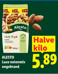 klik op dit plaatje voor een vergroting en voor vergelijkbare aanbiedingen gerelateerd aan ` nuts royal natural cashews almonds luxe notenmix ongebrand halve kilo ` nuts royal natural cashews almonds luxe notenmix ongebrand halve kilo