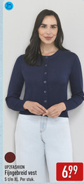 klik op dit plaatje voor een vergroting en voor vergelijkbare aanbiedingen gerelateerd aan ` dames vest fijngebreid xl stuk ` dames vest fijngebreid xl stuk