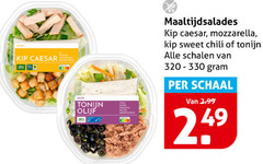  320 330 kip caesar salade tonijn olijf maaltijdsalades mozzarella sweet chili schalen schaal 