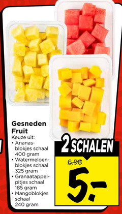  2 240 400 gesneden fruit ananas blokjes schaal pitjes mangoblokjes schalen 