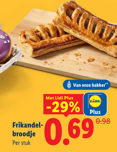  frikandelbroodjes frikandel broodje stuk bakker 