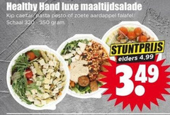  maaltijdsalade healthy hand luxe kip caesar pasta pesto zoete aardappel falafel schaal elders 