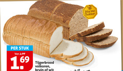  warme bakker stuk tijgerbrood volkoren bruin wit 